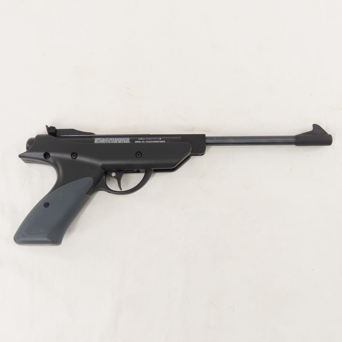 Diana P-5 Air Pistol & Daisy Powerline 901 rifle - 12