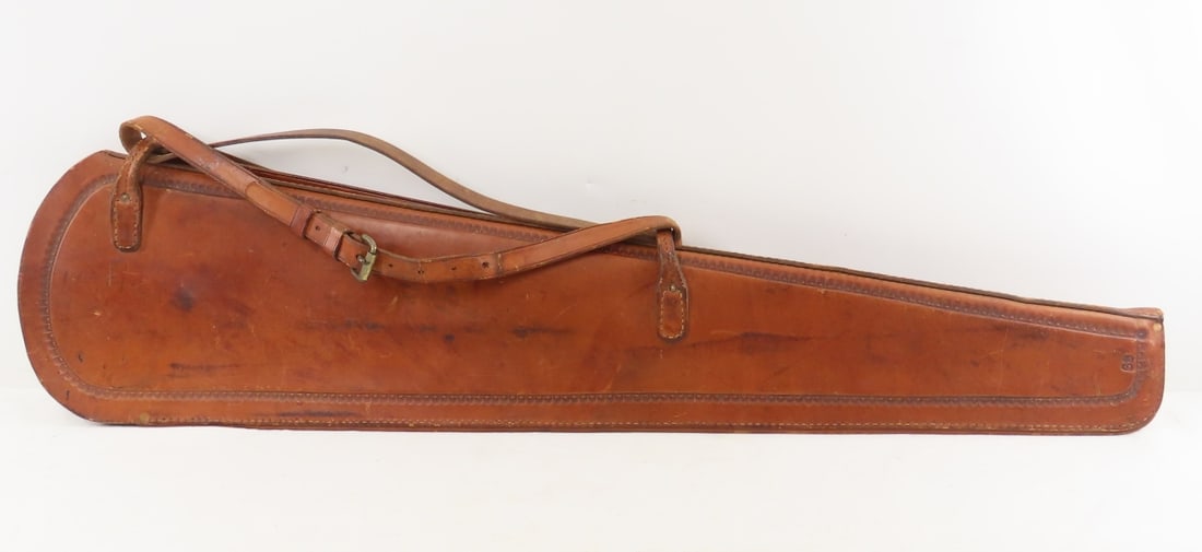 Boyt Leather Rifle Scabbard: Boyt Leather Rifle Scabbard - LOT SIZE: 38x10x2" 2 LBS All information and photos, which are part of the description) are intended to be as accurate as possible, but errors are possible. No item may