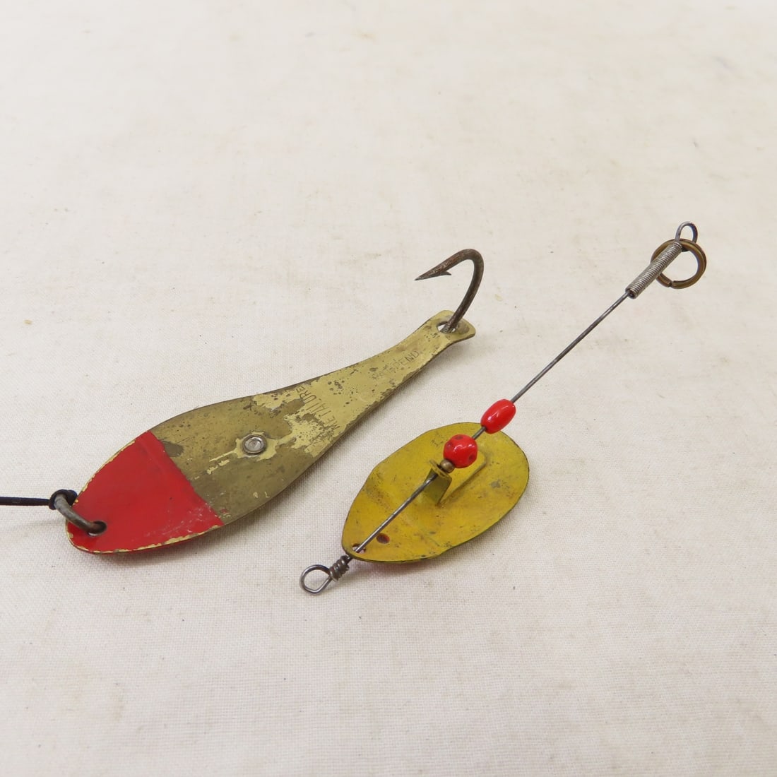 20+ Vintage Hula Poppers, Plugs & Other Lures - 15