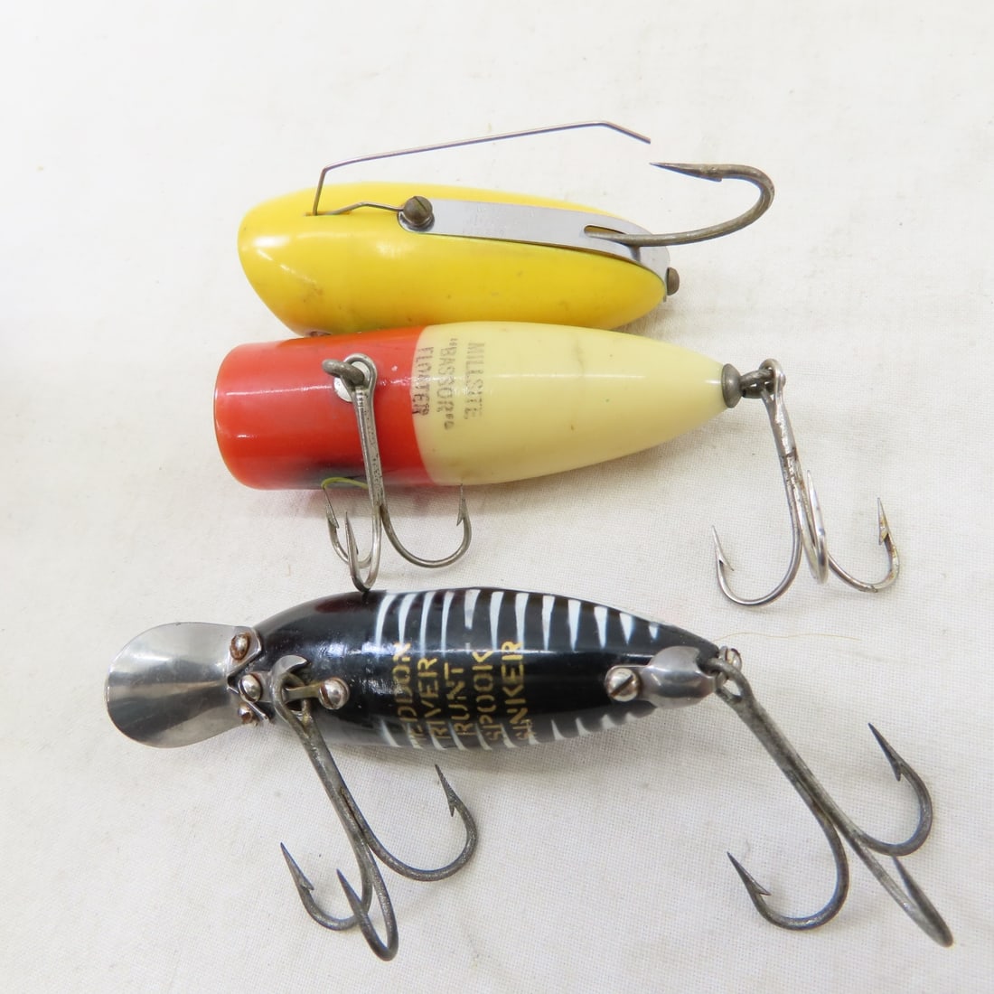 20+ Vintage Hula Poppers, Plugs & Other Lures - 8