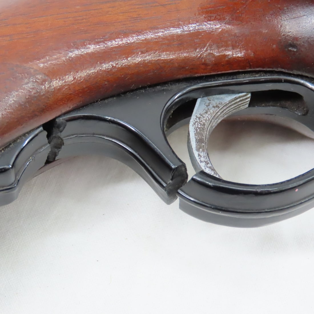 OF Mossberg 46B .22 S,L,LR Bolt Action Rifle - 14