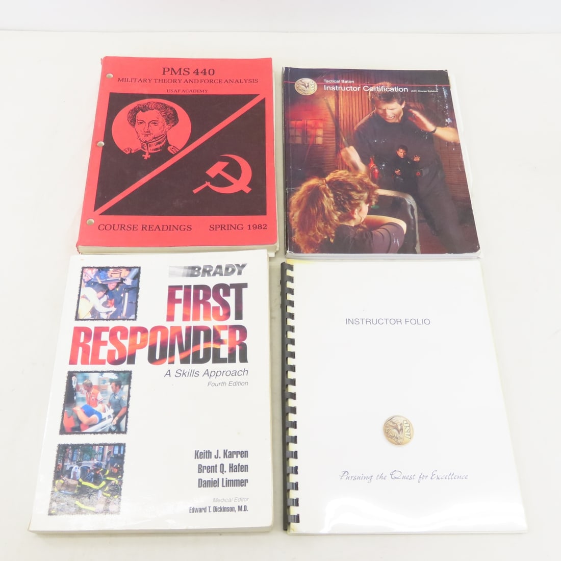 Collection of US Military Guides & Manuals - 3