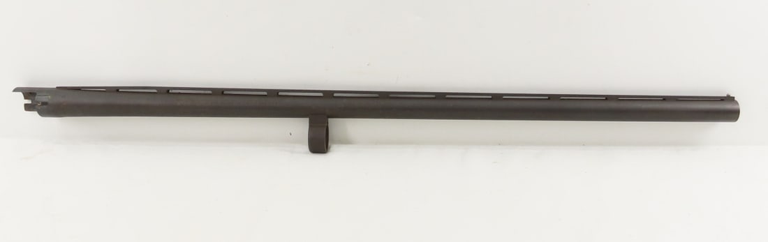 Remington 12 GA IC Barrel- 28" Vent Rib & Bead: Remington 12 GA IC Barrel- 28" Vent Rib & Bead - improved cylinder choke, "2 3/4" or 3" shells in Magnum Receivers Use 2 3/4" in all others", marked KJ (1989) and 63. LOT SIZE: 29x2x2" 3 LBS All
