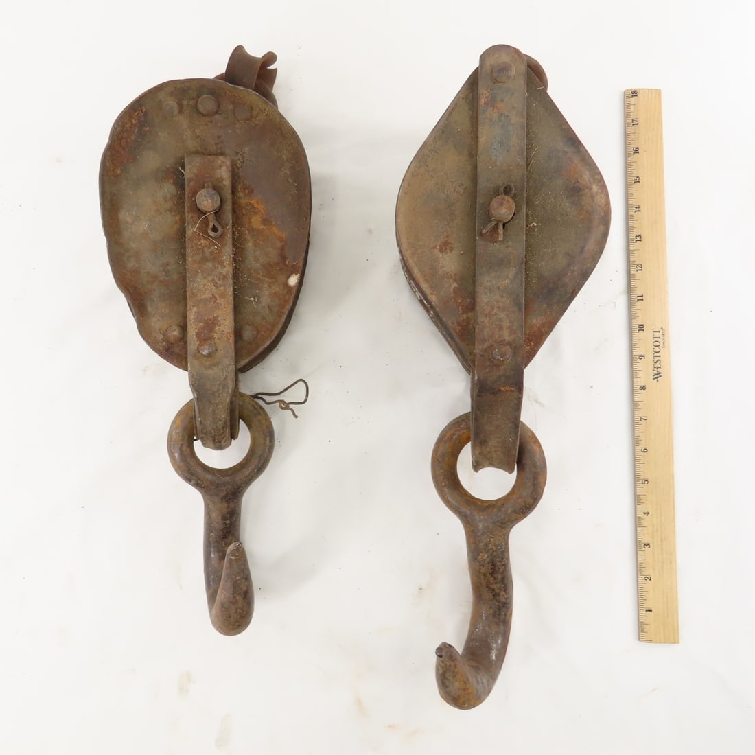 Antique Cast Iron Bathtub Feet set of 4 & more - 3
