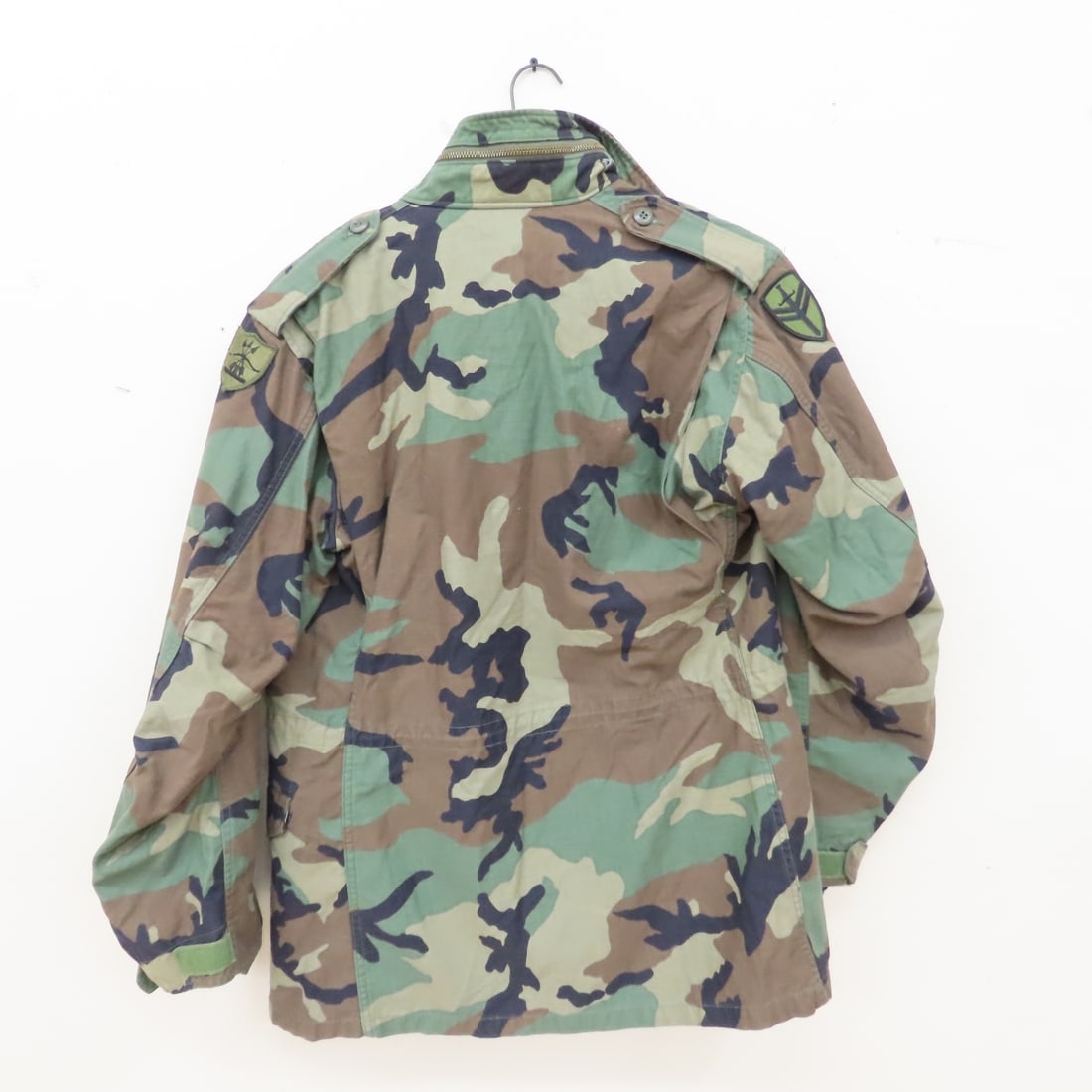 4 US Army Field Jackets, Camo & Olive Drab SM MED - 4