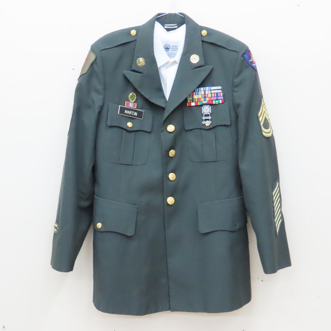 Vintage US Army Service Uniform, Insignia, Hat - 2