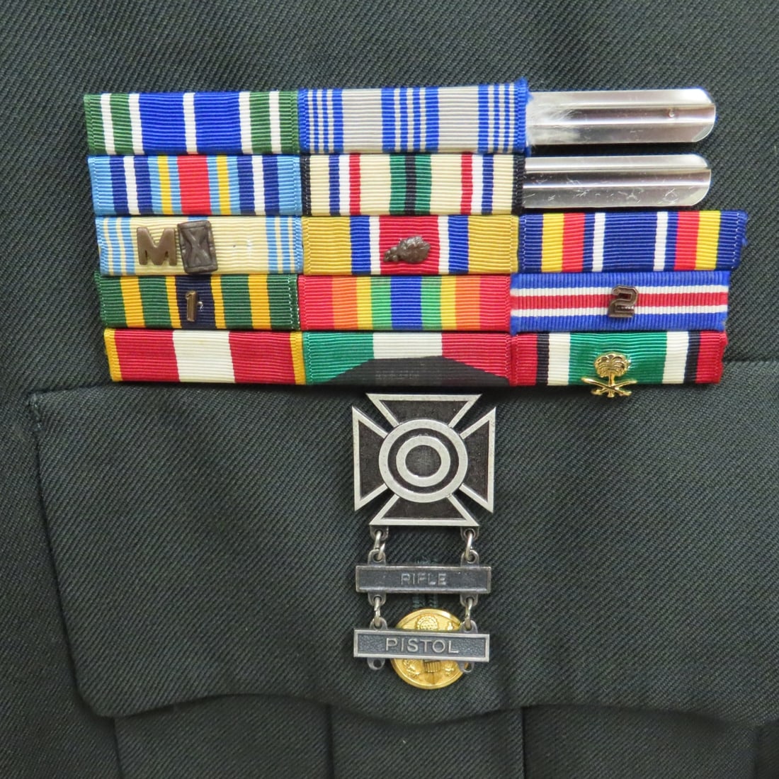 Vintage US Army Service Uniform, Insignia, Hat - 4