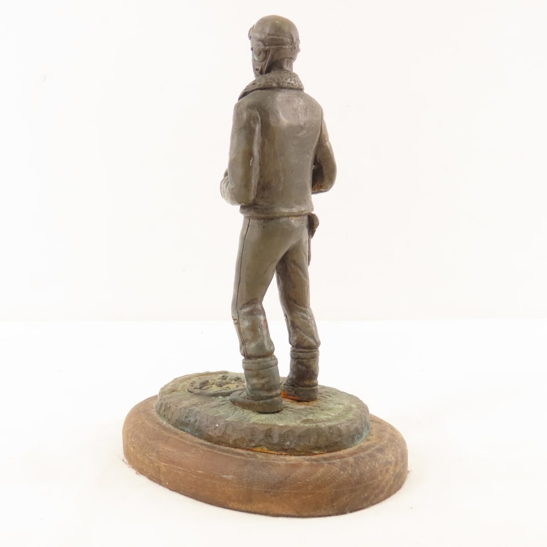 LT G.A. Olson US Military Pilot Statue - 6