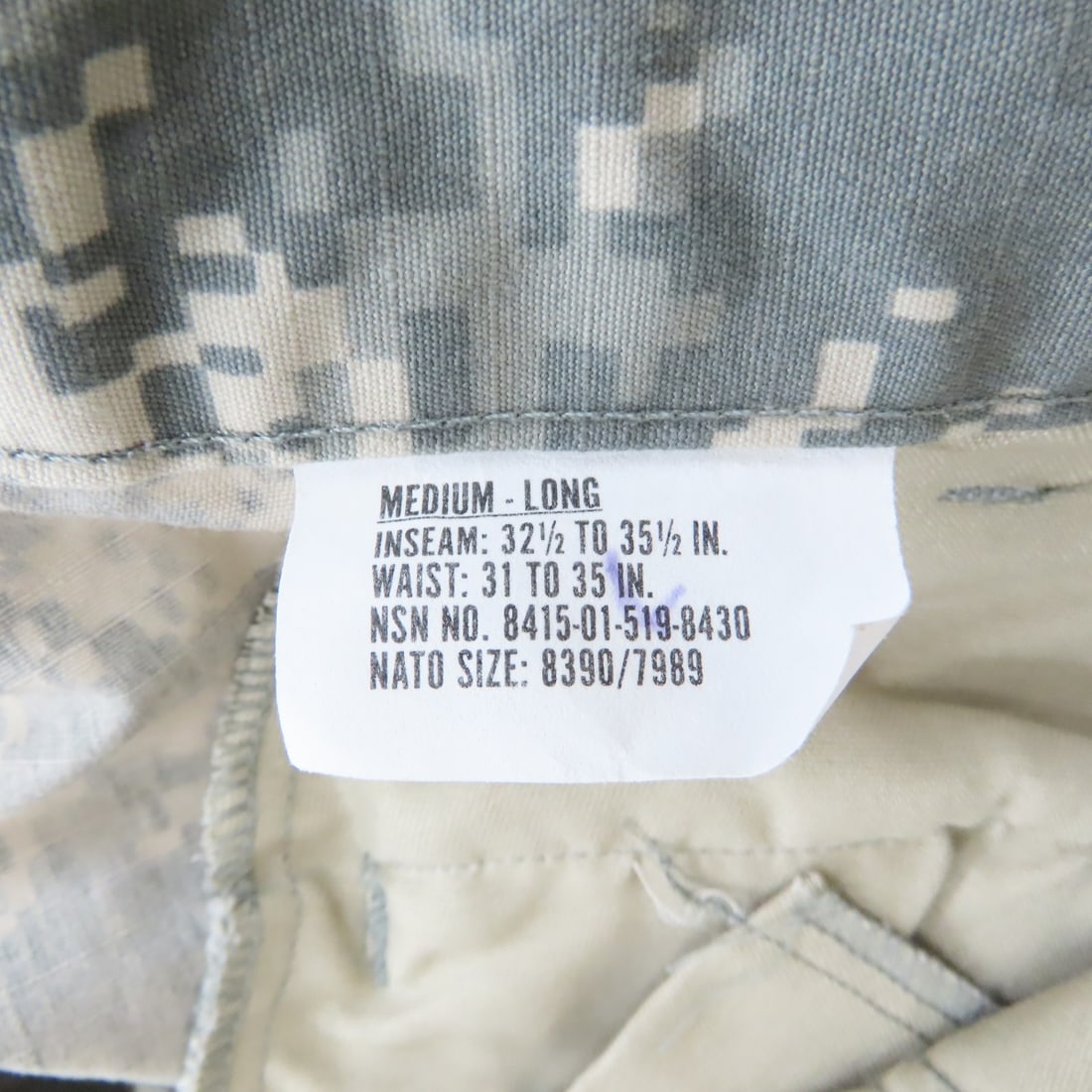 4 US Army 8090/9404 UCP Camo M/L Jackets/Pants - 6