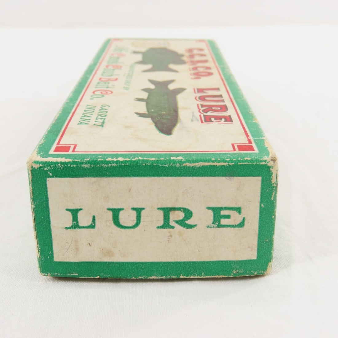 8 Vintage C.C.B.Co. Creek Chub Lures - 5