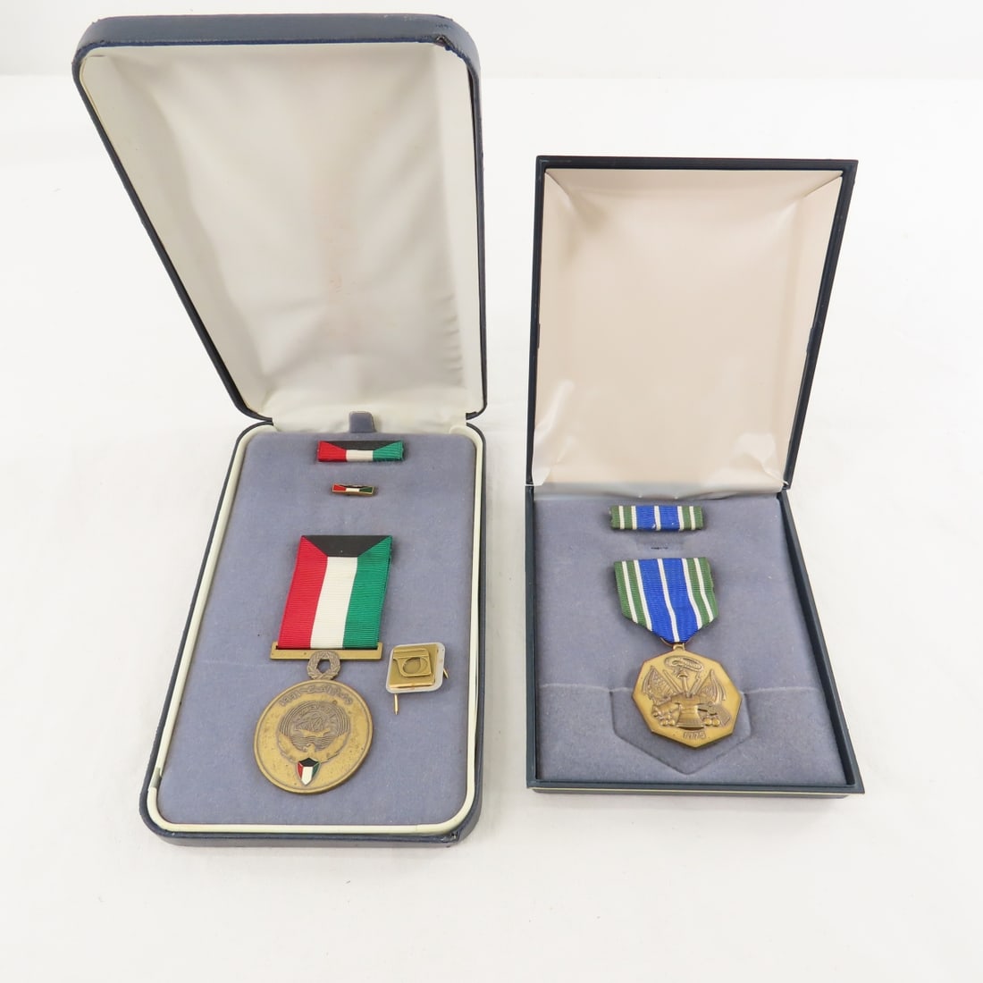 Collection of US Military Service Medals in Cases - 2