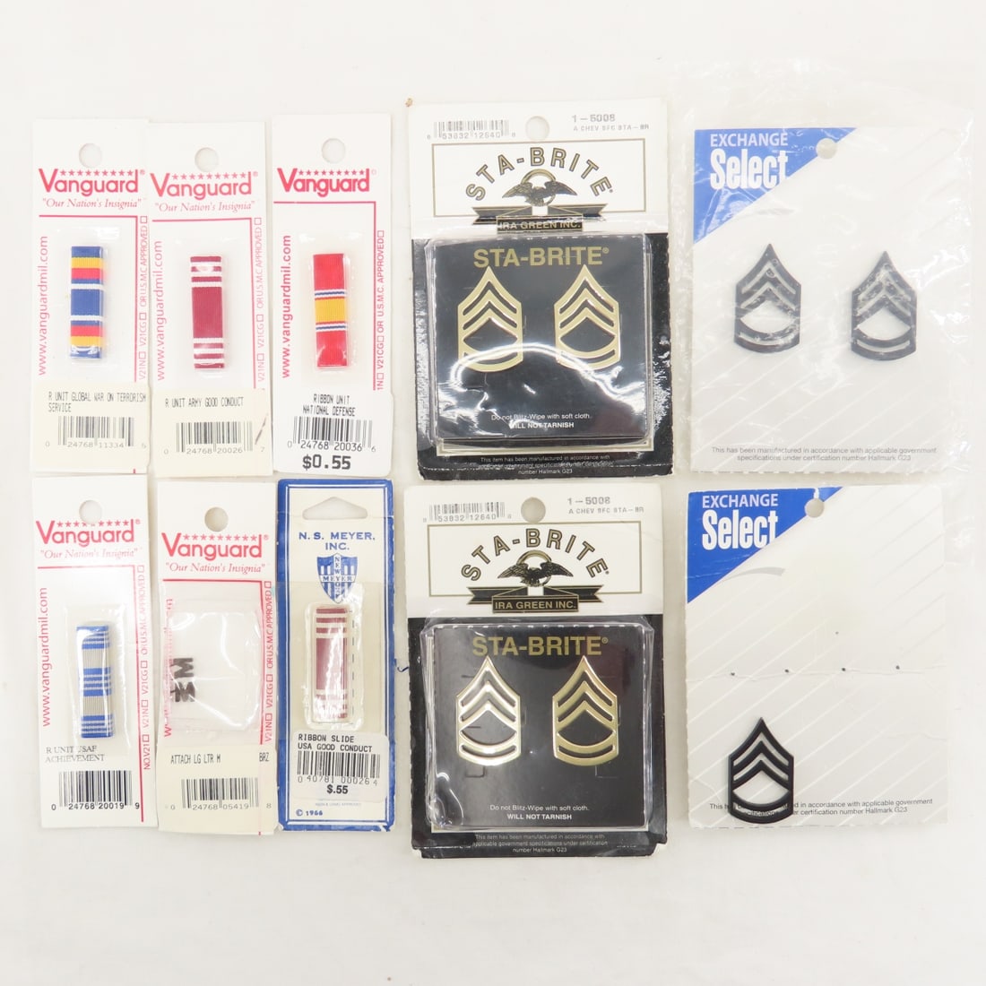 Collection of Military Pins, Bars, Insignia & Case - 6