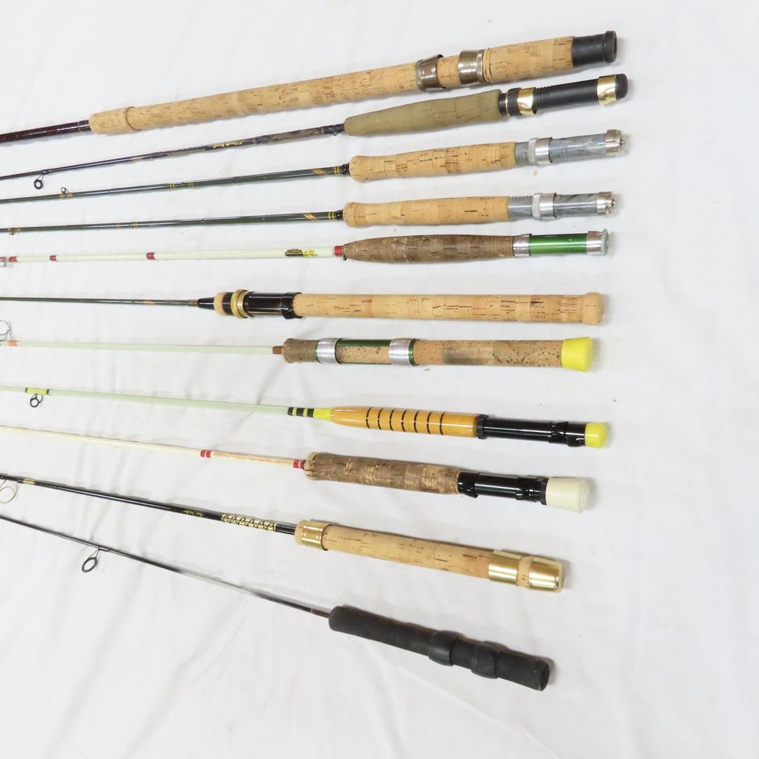 11 Vintage & Modern Fly & Spinning Fishing Rods - 2