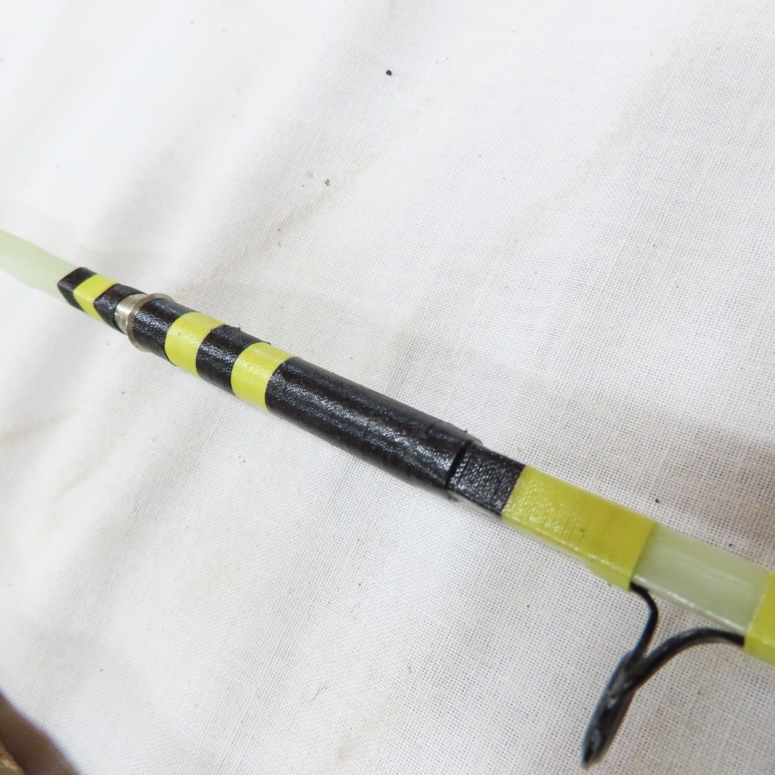 11 Vintage & Modern Fly & Spinning Fishing Rods - 8