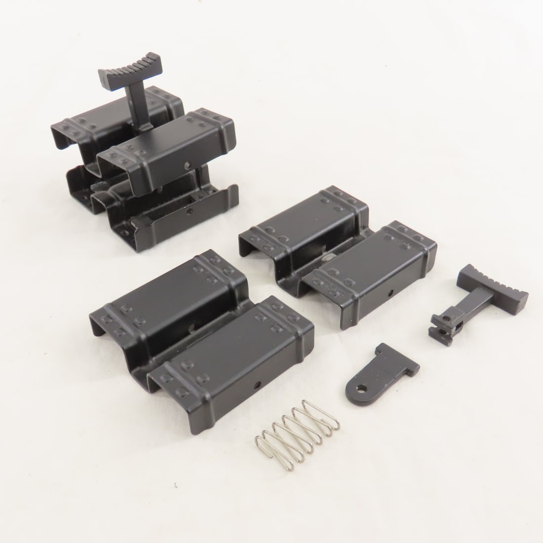 6 GSG-5 .22 LR HV Magazines & 2 Clamps - 12