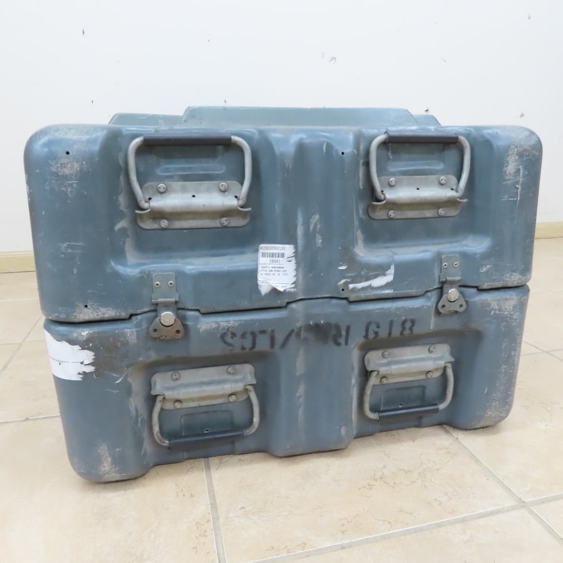 US Military Pelican Hardigg 12 Rifle Hard Case - 15