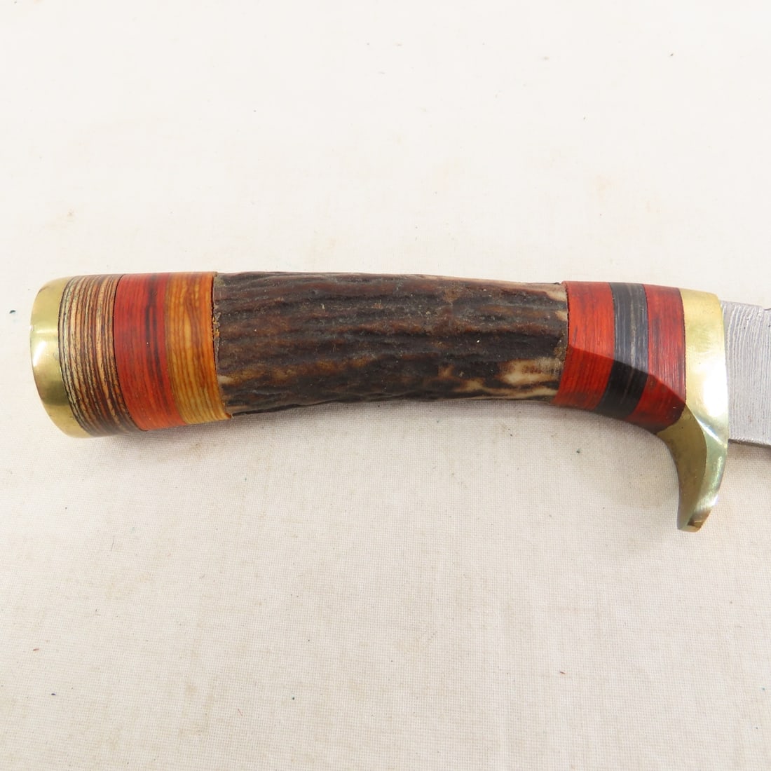 Hunting Knives, Pocket Knives & Fantasy Knife - 4