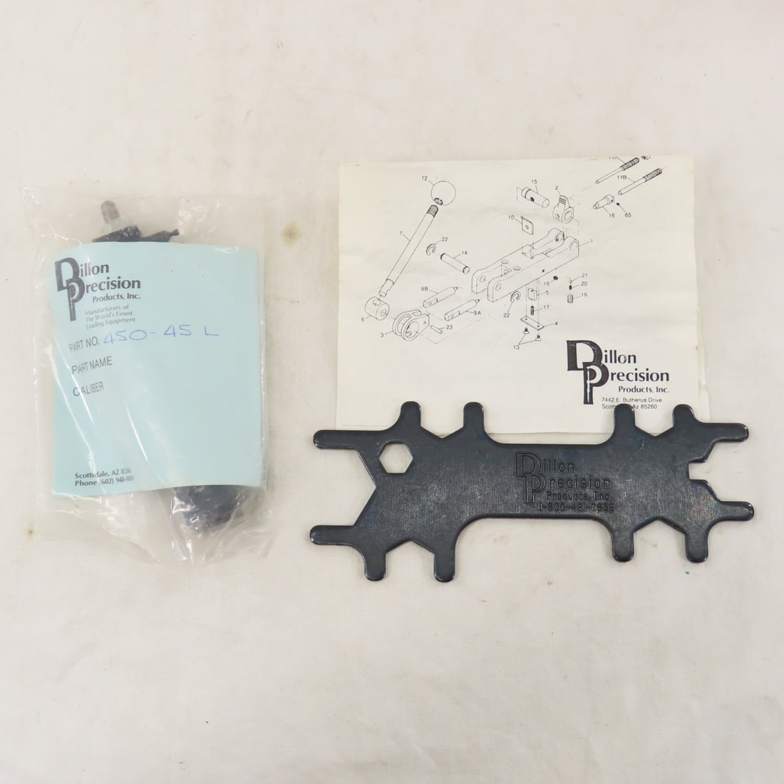 Reloading Dies, Plates, Scale, Funnels & Tools - 4