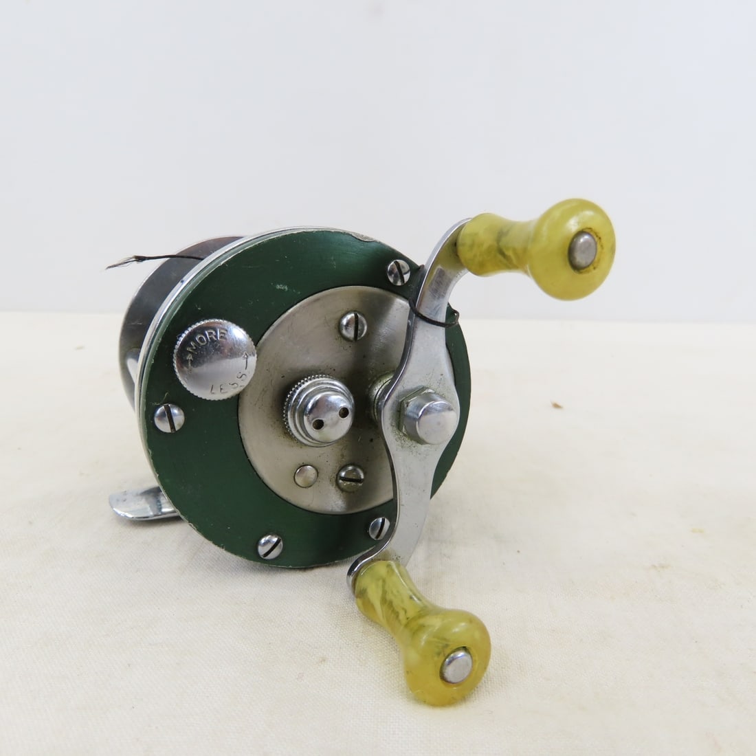 11 Vintage Shakespeare Baitcasting, Spinning Reels - 9