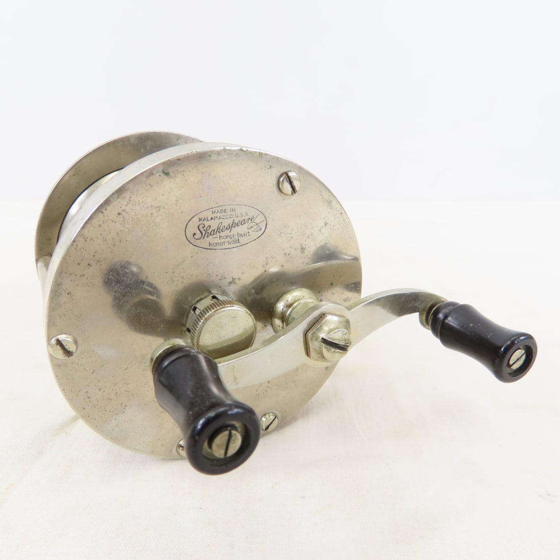 9 Vintage Shakespeare Baitcasting Reels - 4