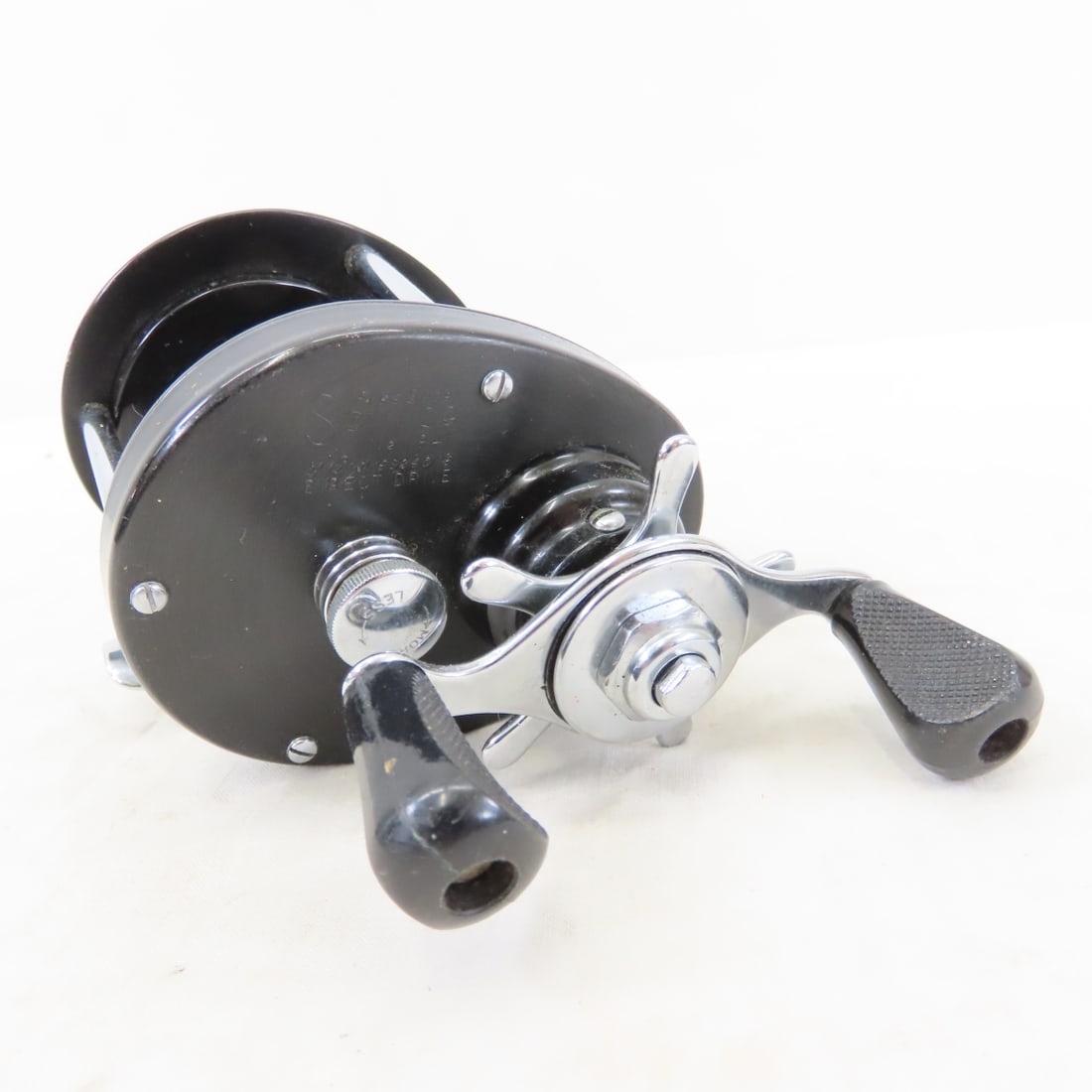 9 Vintage Shakespeare Baitcasting Reels - 6