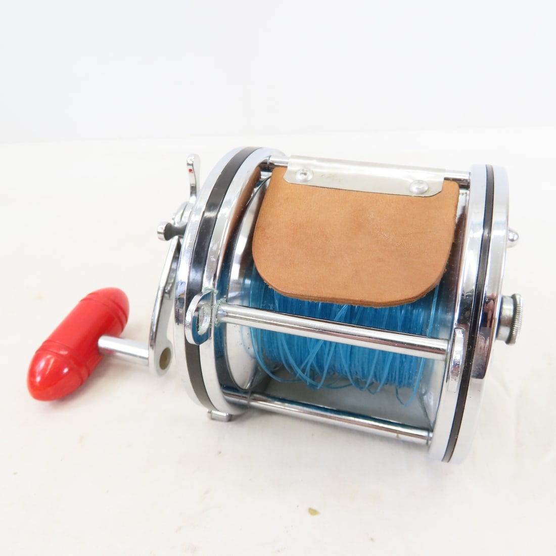 5 Vintage Penn Saltwater Fishing Reels, 113H - 8