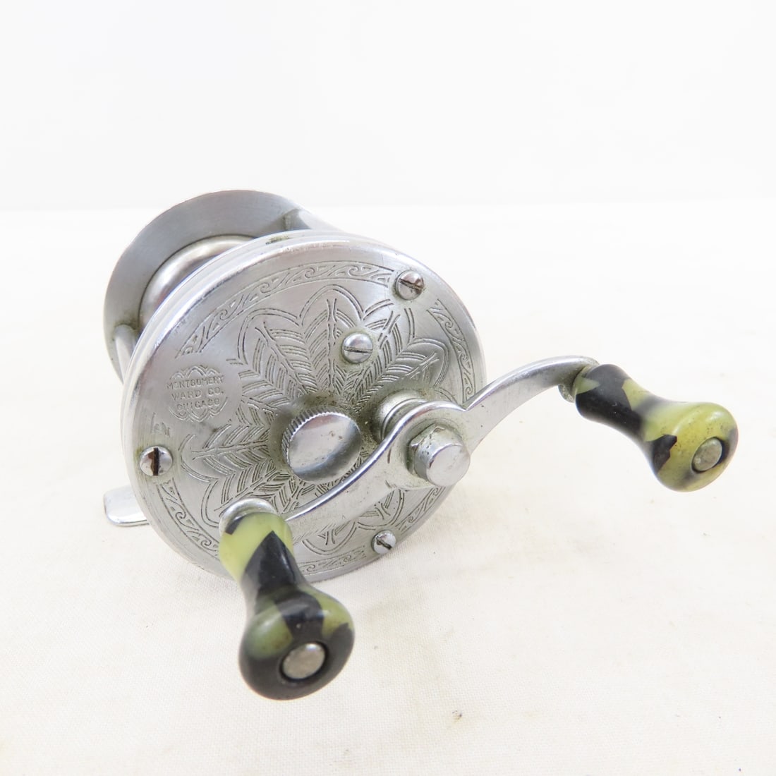 18 Vintage Baitcasting Reels, JA Coxe, Erie, Other - 4