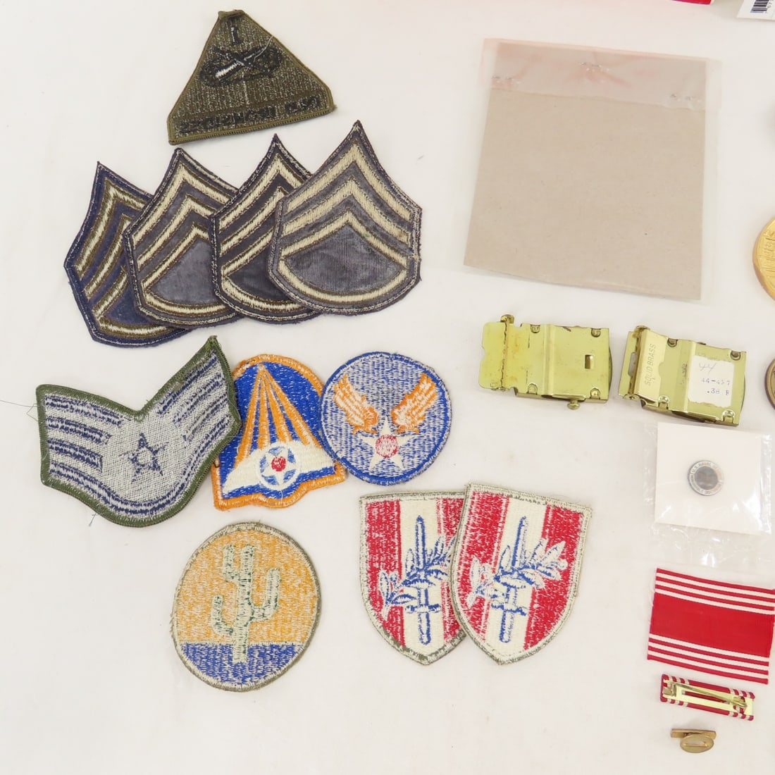 Mixed Vintage & Modern US Military Insignia & More - 6