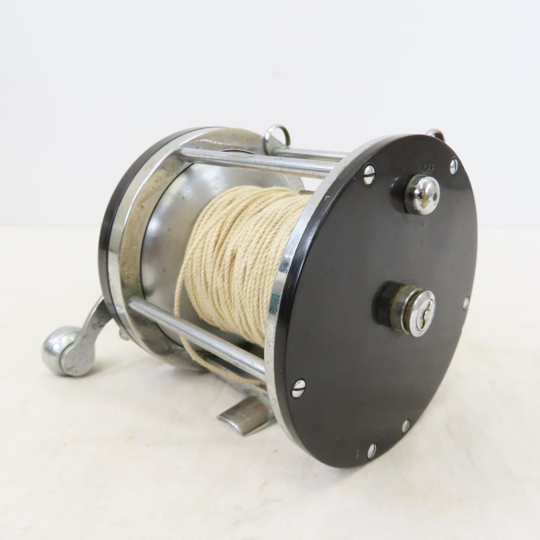 Vintage Pflueger 1420-1/2 Templar Trolling Reel - 6