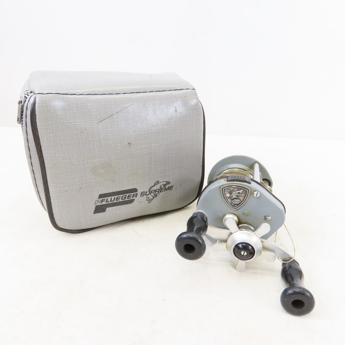 19 Vintage Baitcasting Reels, Shakespeare Pflueger - 3