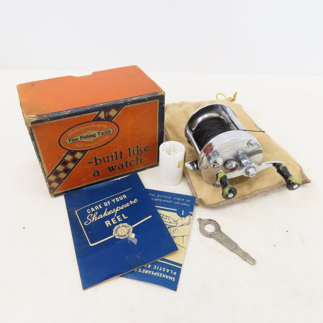 19 Vintage Baitcasting Reels, Shakespeare Pflueger - 7