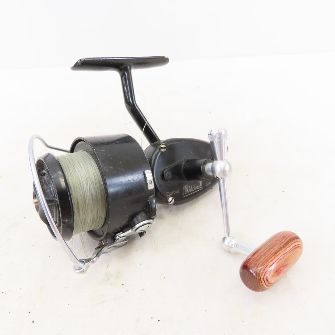 18 Vintage Open-Face Spinning Reels, Mitchell - 14
