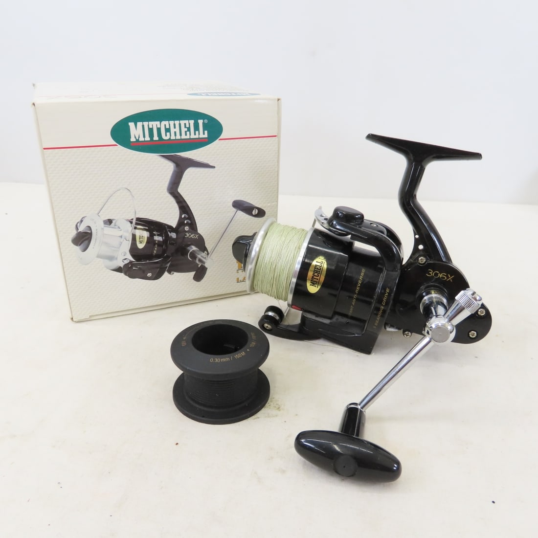18 Vintage Open-Face Spinning Reels, Mitchell - 3