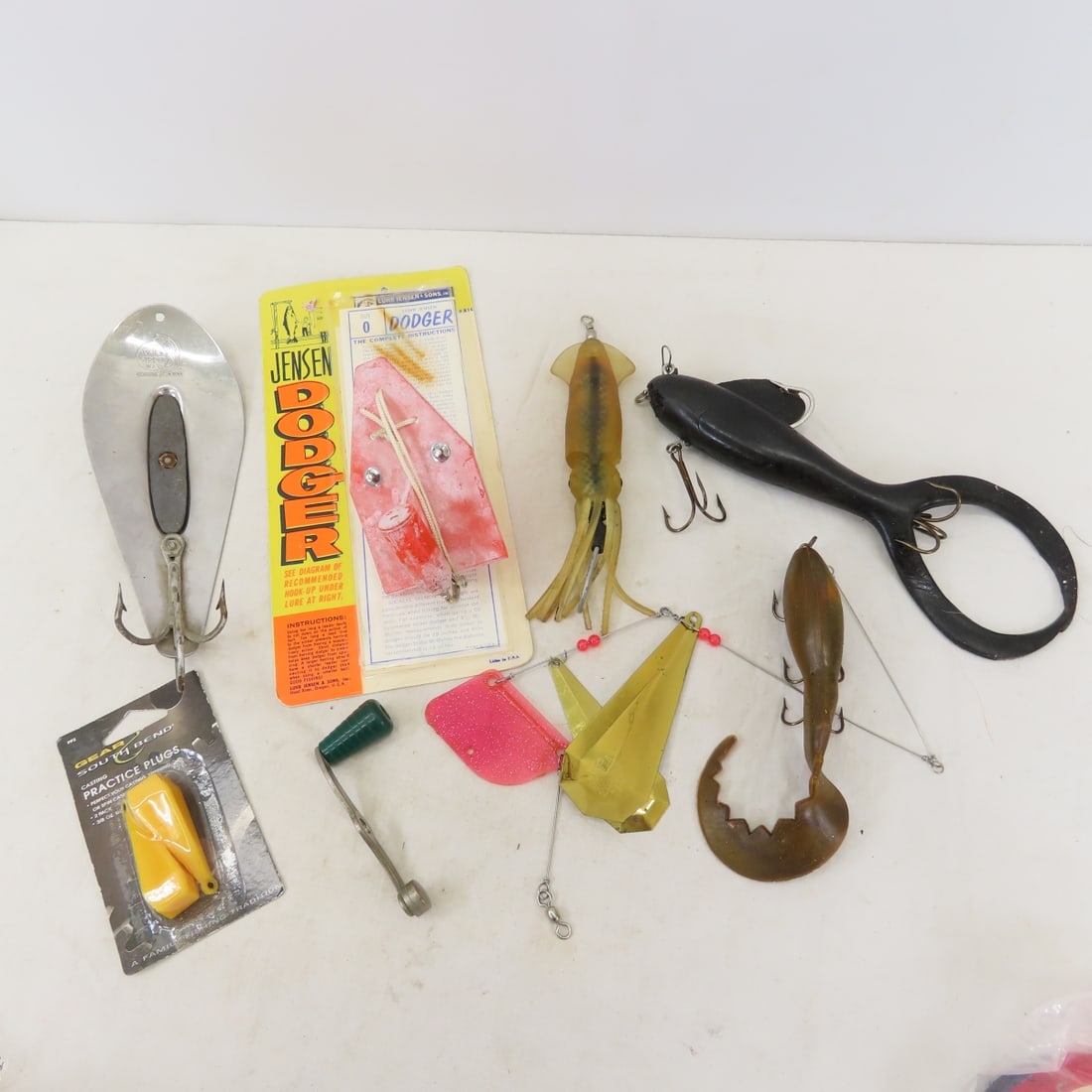 Vintage Fishing Lures, Line, Mepps, Rapala & More - 5