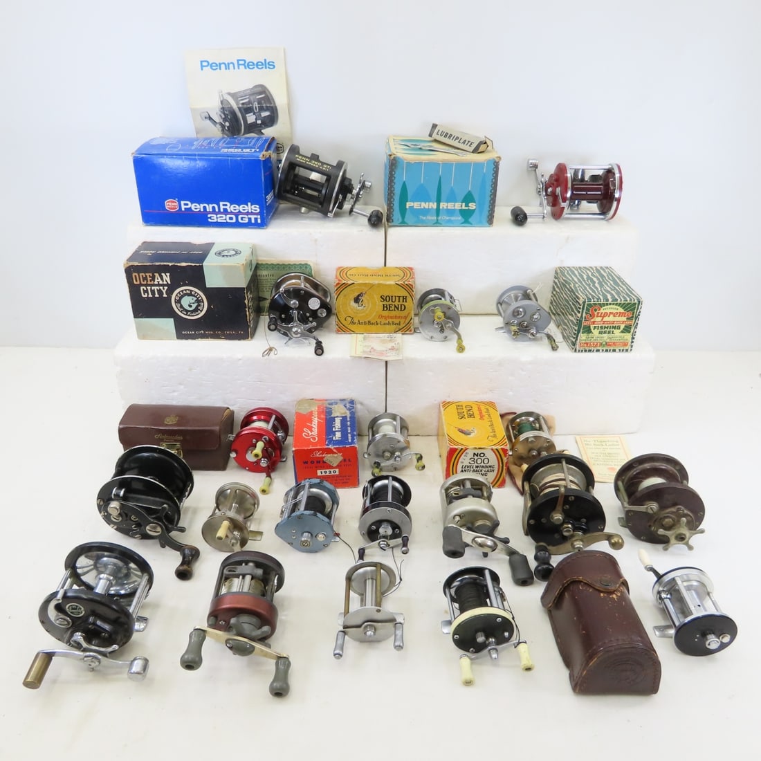 20 Vintage Baitcasting, Trolling Reels, Penn 500SL: 20 Vintage Baitcasting, Trolling Reels, Penn 500SL - Untested: Ocean City 925 in Box, Penn 320 GTI in Box, Penn 500SL in Box, Shakespeare 1920 Wondereel in Box, Supreme 1573 in Box, South Bend Oreno