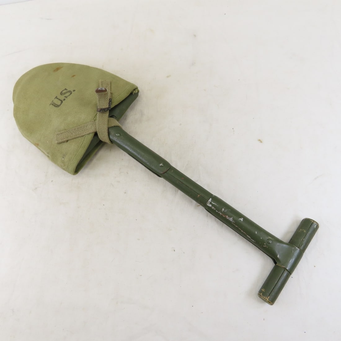 WWII US Wire Cutters & Entrenching Shovel - 8