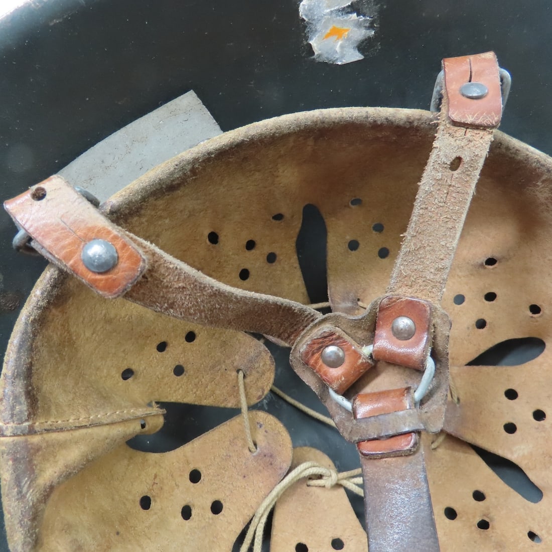 East German NVA M56 Helmet with liner & strap - 8