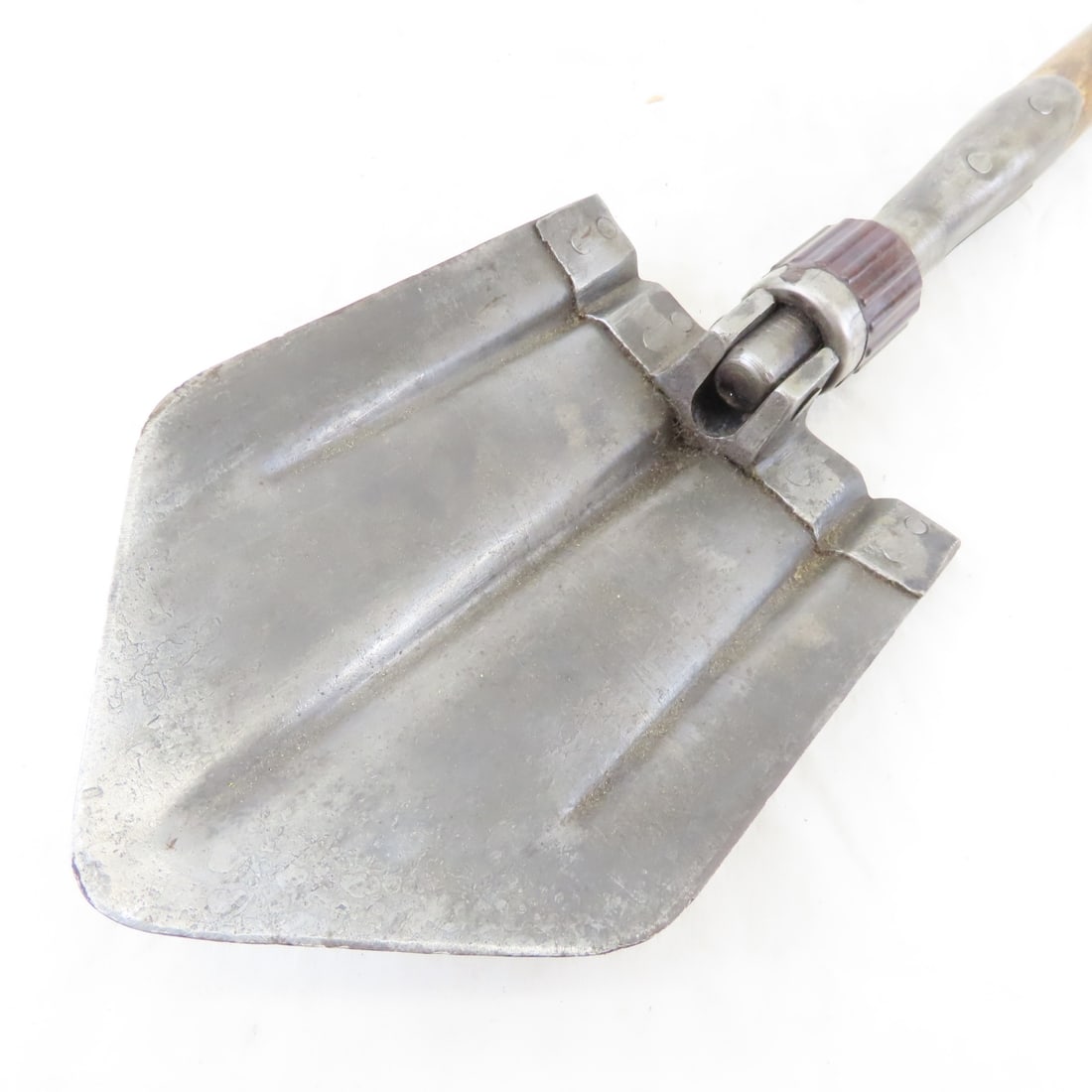 1939 German Folding Trench Shovel with Cover - 2