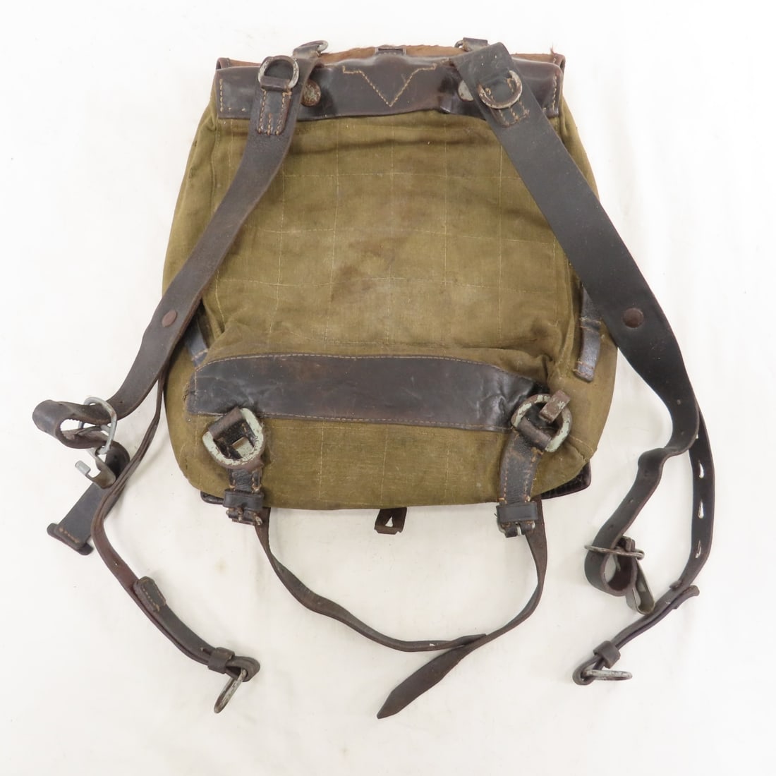 WWII German Tornister M39 Cowhide Backpack - 6
