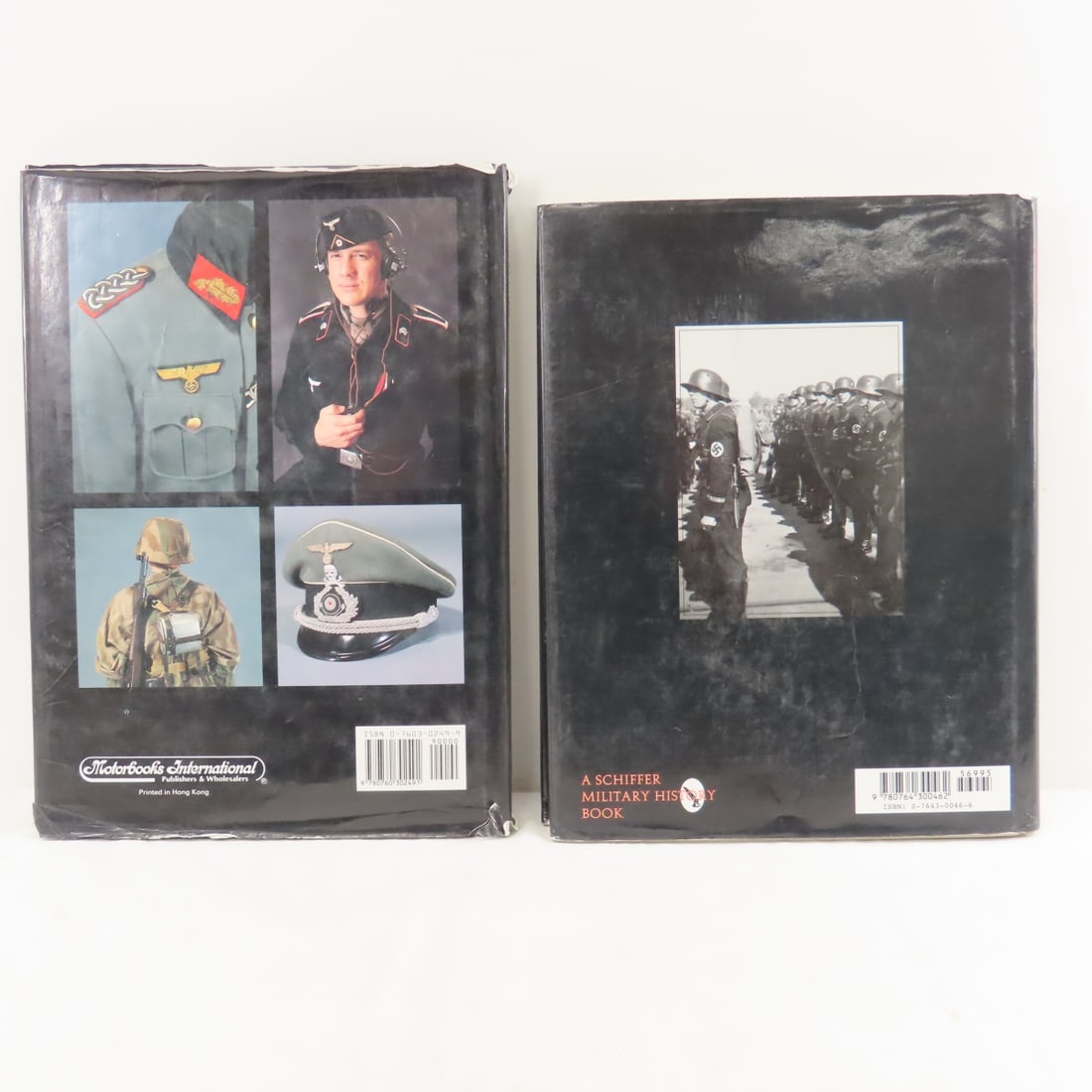 WWII German & Russian Uniform Identification Books - 3