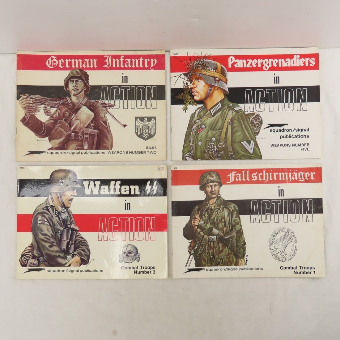 WWII German & Russian Uniform Identification Books - 6