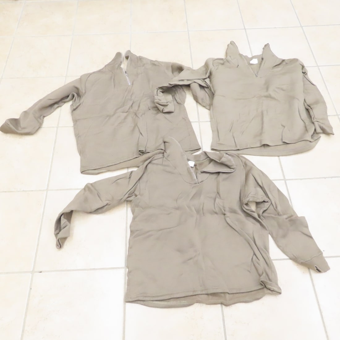 US Military Wool Socks, Thermal Drawers, Belts - 15
