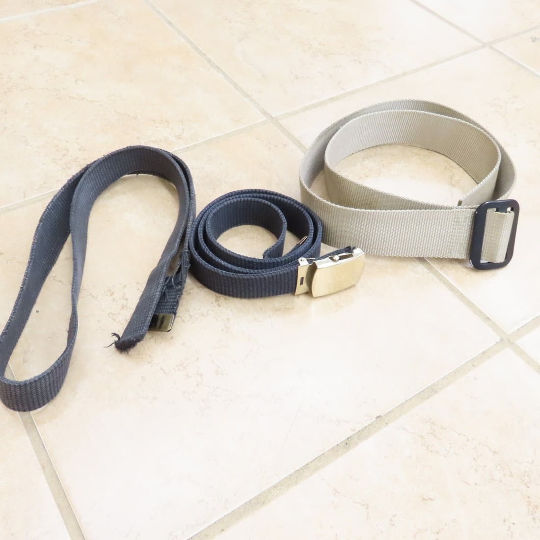 US Military Wool Socks, Thermal Drawers, Belts - 17