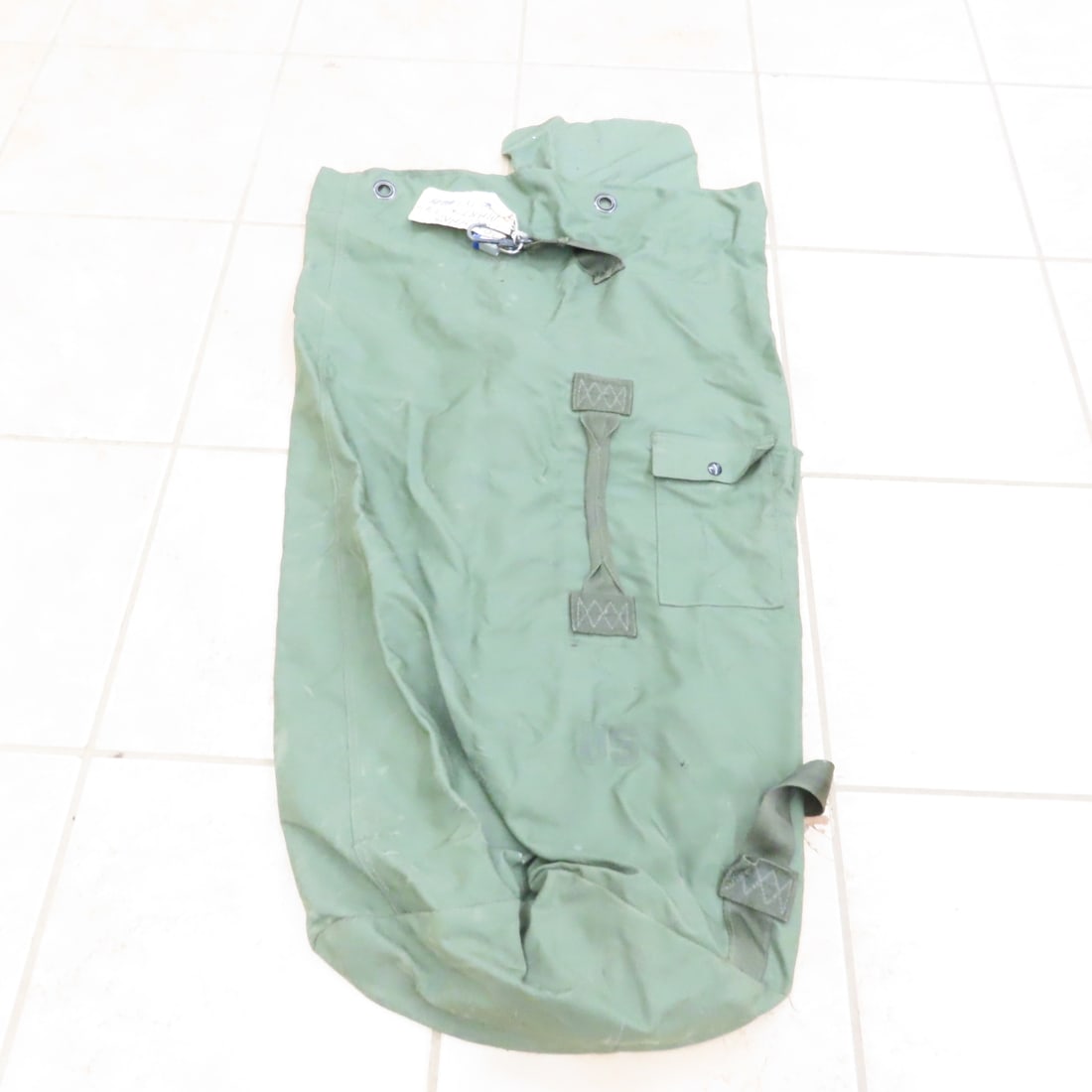 Vintage US Military Duffel Bags & Other Pouches - 15