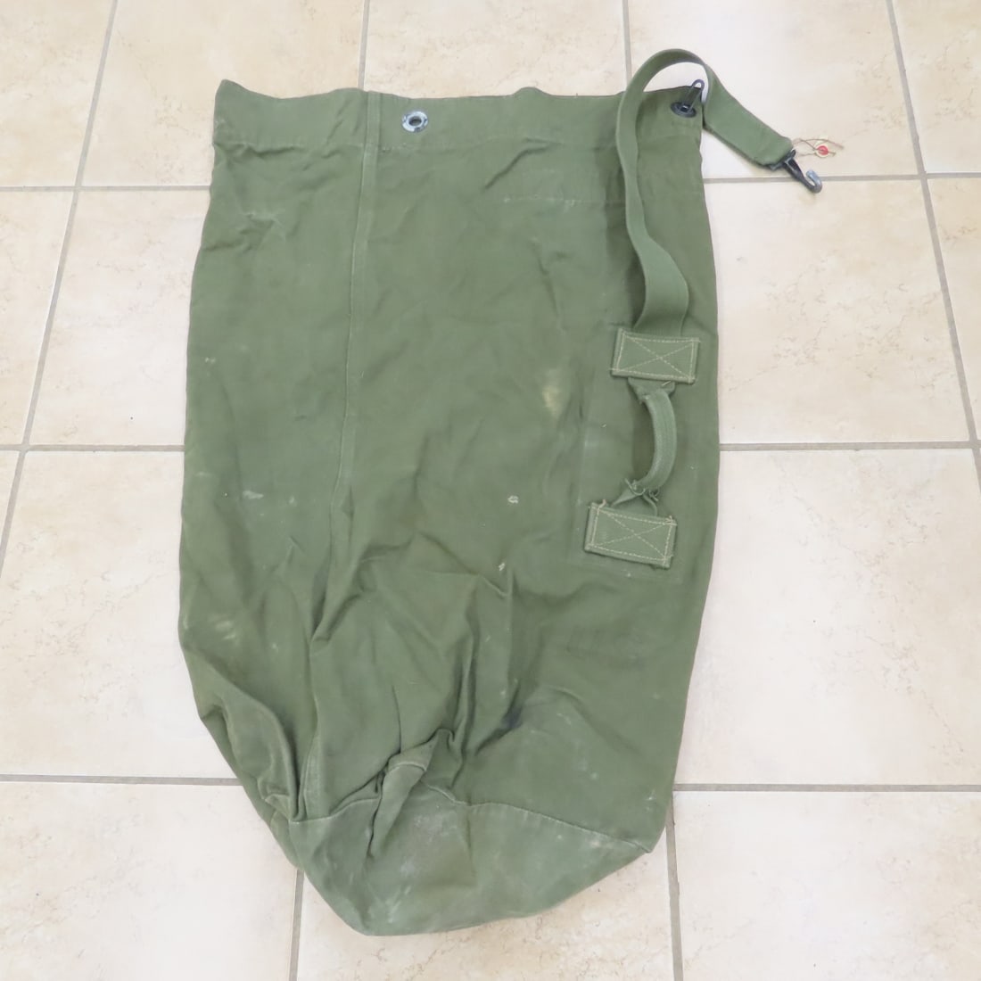 Vintage US Military Duffel Bags & Other Pouches - 3