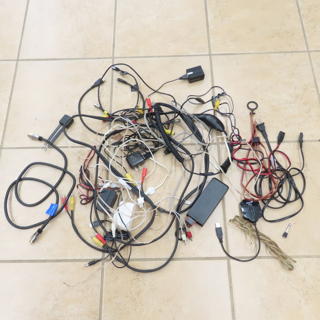 Vintage Cobra CB Radios, Antenna, Cords & Cables - 19