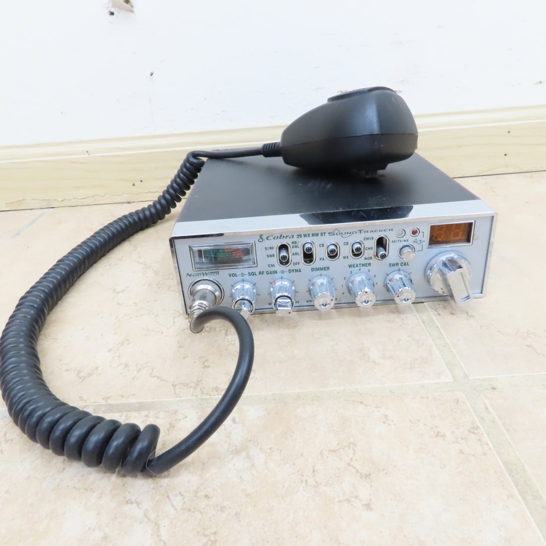 Vintage Cobra CB Radios, Antenna, Cords & Cables - 8