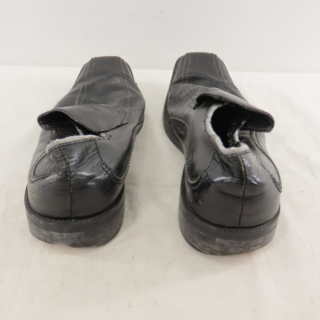 Vintage US Military Combat Boots & Dress Shoes - 18