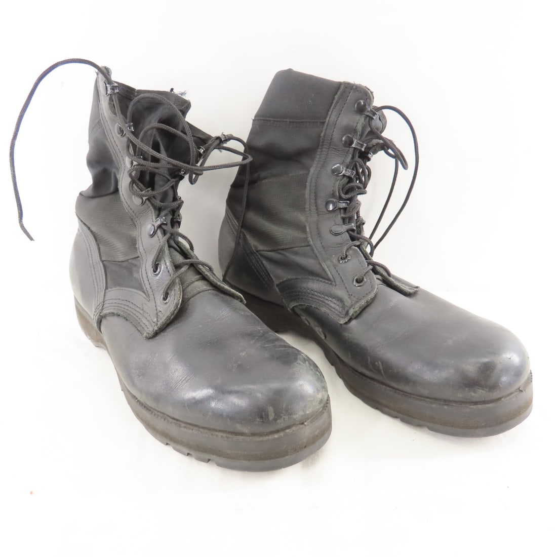 Vintage US Military Combat Boots & Dress Shoes - 2
