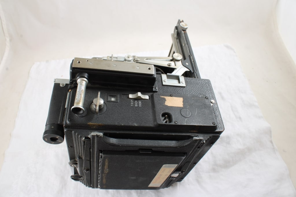 Graflex Graphic Speed 4x5 View Camera with - 10